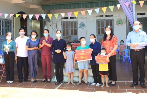 Bảo đảm bất cứ ai khó khăn đều được trợ giúp