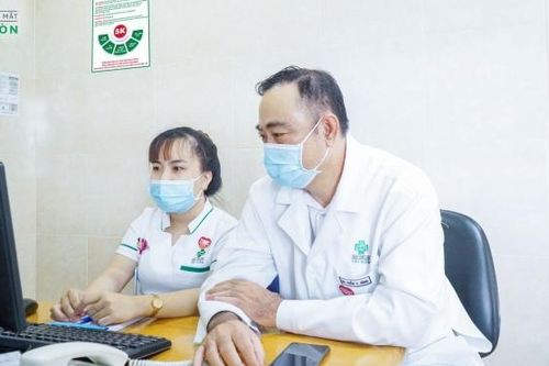 Đồng hành chăm sóc mắt bất kể khoảng cách