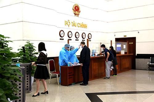 Bộ Tài chính siết chặt kỷ luật, kỷ cương trong phòng, chống dịch COVID-19