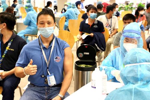 Doanh nghiệp TPHCM thí điểm phương án '2 tại chỗ, 1 vùng xanh'