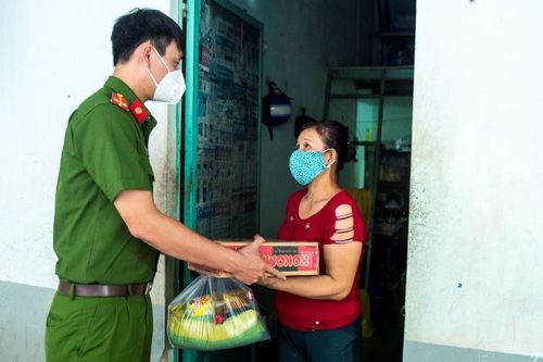 Đồng Nai hỗ trợ người lao động gặp khó khăn