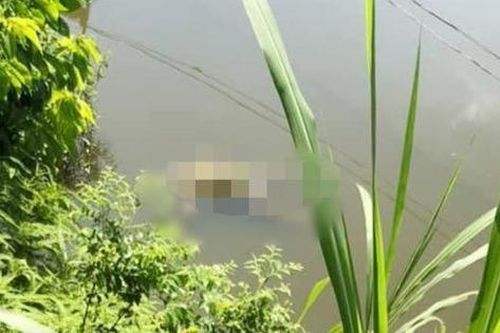 Bé 2 tuổi tử vong dưới ao gần nhà ông bà