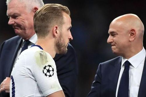 Harry Kane vẫn đình công, 'mắng' ông chủ thất hứa