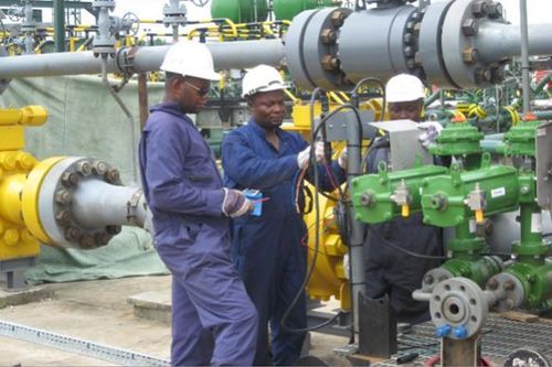 Nigeria: 6 nhân viên nhà thầu của Shell bị bắn chết trong một cuộc phục kích