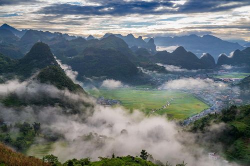 'Bức tranh' Mường Khương trong mây mùa lúa chín