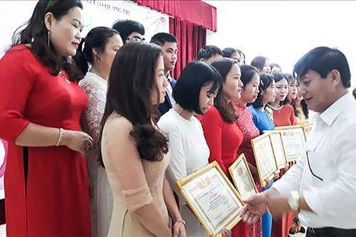 Giải pháp xây dựng trường đạt chuẩn quốc gia giai đoạn 2021 - 2025