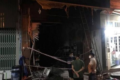 Cháy nhà lúc nửa đêm, 3 người trong gia đình tử vong thương tâm