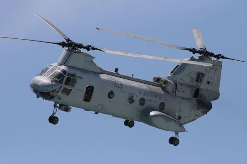 Mỹ phá hủy 7 trực thăng CH-46E sau khi chúng buộc phải bỏ lại Kabul