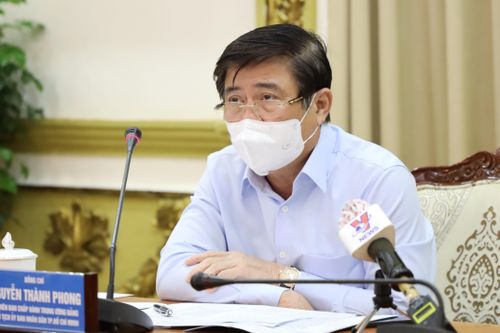 Chủ tịch TP.HCM kêu gọi doanh nghiệp tin tưởng công tác chống dịch