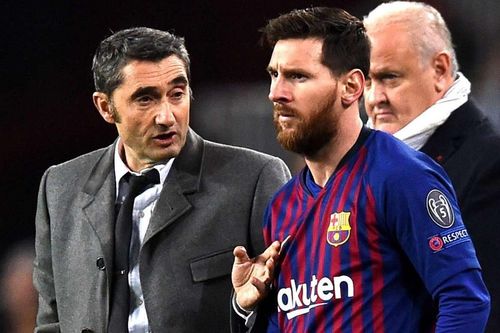 Cựu HLV Barca che giấu sự thật về Messi