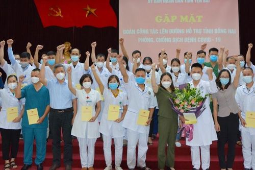 Yên Bái cử 30 cán bộ y tế hỗ trợ phòng, chống dịch tại Đồng Nai