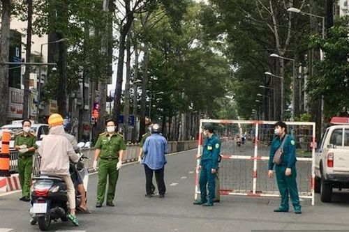 Thành ủy TPHCM: Không có chuyện 'lockdown' toàn thành phố…