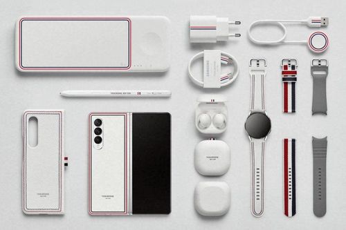 Galaxy Z Fold3 Thom Browne có giá 84 triệu đồng tại Việt Nam