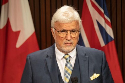 Canada: Một nghị sỹ bị loại khỏi khối dân biểu vì từ chối tiêm vaccine