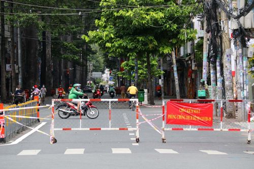 Thành phố Hồ Chí Minh thực hiện 'ai ở đâu ở yên đó' từ 23/8
