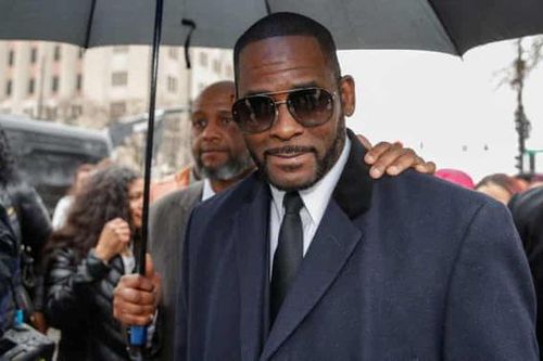 R. Kelly, từ bê bối ấu dâm đến 'kẻ săn mồi' trong hơn hai thập kỷ