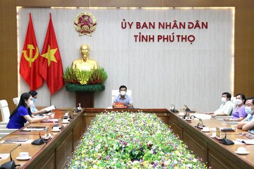 Tổng kết 1 năm thực hiện đổi mới chương trình, sách giáo khoa giáo dục phổ thông: Chủ động, linh hoạt triển khai chương trình, sách giáo khoa mới