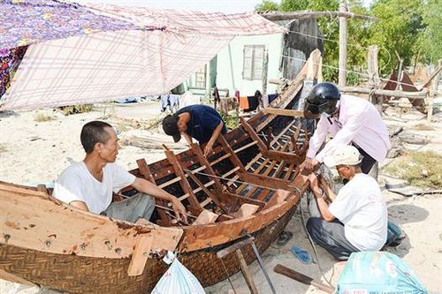 Ngư dân Hải An tăng số lượng thuyền máy để khai thác hải sản hiệu quả