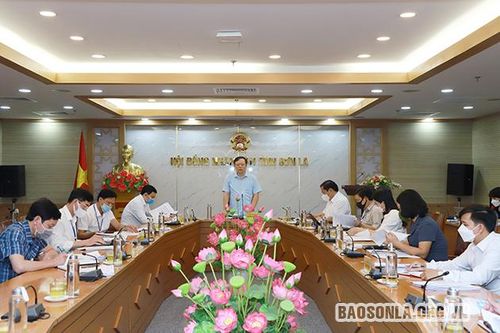 Phiên họp lần thứ tư, Thường trực HĐND tỉnh khóa XV