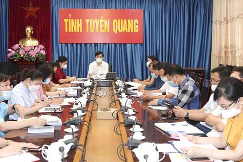 Tổng kết 1 năm thực hiện đổi mới sách giáo khoa