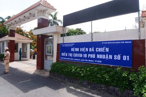 Thành phố Hồ Chí Minh: Vượt khó chuẩn bị năm học mới
