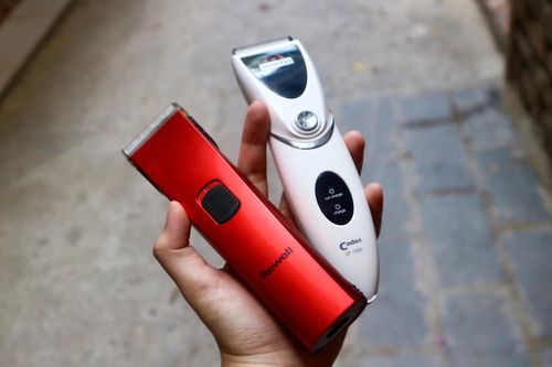 Tông đơ, kéo cắt tóc tại nhà hút khách thời dịch bệnh