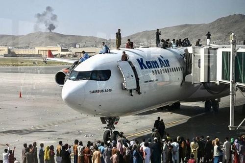 Hàng loạt nước đón người Afghanistan chạy trốn Taliban