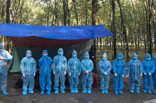 Bình Phước: Bắt giữ 11 người bơi qua sông, nhập cảnh trái phép vào Việt Nam
