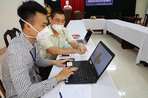 Y tế tuyến tỉnh được chuyển giao kỹ thuật điều trị bệnh nhân Covid-19