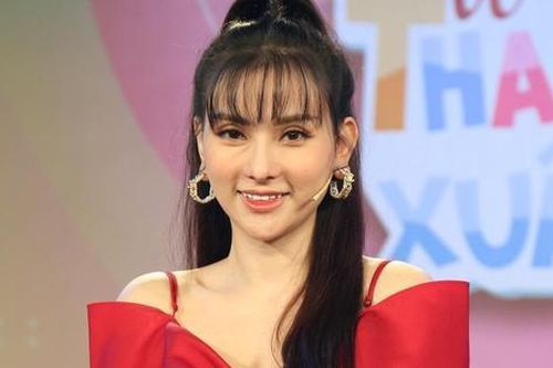 Thu Thủy tự miệt thị bản thân sau khi tăng cân vì sinh con gái chồng trẻ Kin Nguyễn