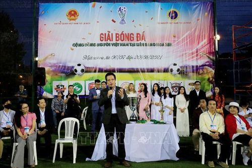 Cộng đồng người Việt tại Nga chung tay chống dịch
