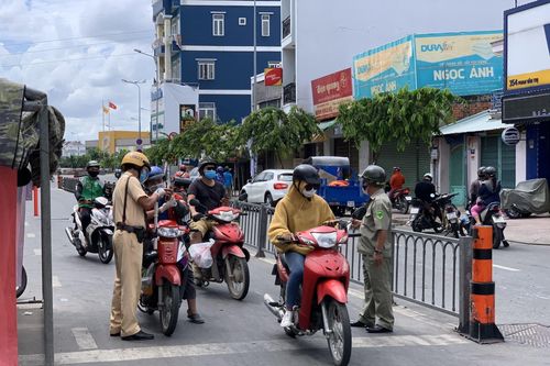 TP Hồ Chí Minh: Không phong tỏa nhưng siết chặt để thực hiện nghiêm giãn cách xã hội