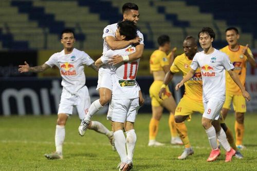 CLB HAGL, Hà Nội FC và Viettel đồng ý dừng V.League 2021