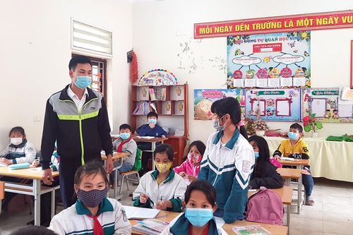 Tiếp nhận và bố trí học tập cho học sinh không thể trở về địa phương do phong tỏa phòng, chống COVID-19