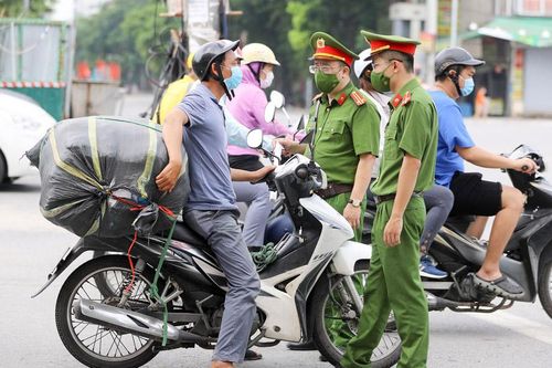 Quản lý shipper để phòng, chống dịch bệnh