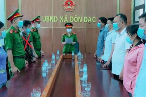 Đau lòng: Bé gái 9 tuổi bị người cùng thôn dâm ô