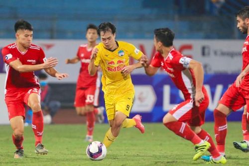 Bao nhiêu đội V-League ủng hộ trao cúp vô địch cho HAGL?
