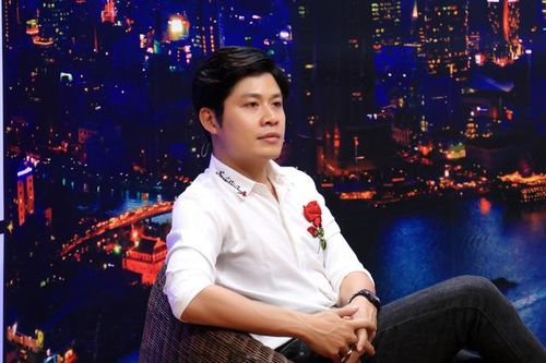 Nhạc sĩ Nguyễn Văn Chung từng đạp xe để 'chào hàng' ca khúc mới