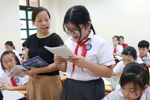 Bỏ điểm trung bình các môn: Giáo viên vất vả nhưng vẫn ủng hộ
