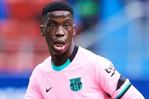 Sao trẻ Barca lên tiếng khi bị HLV Koeman tố tham tiền