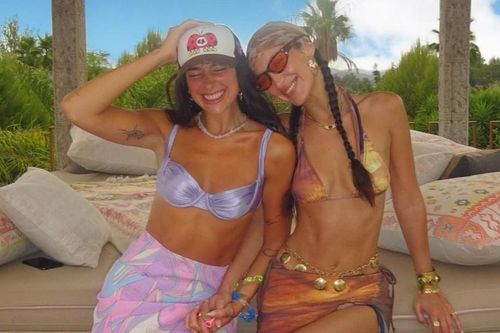 Cách Dua Lipa, Bella Hadid duy trì thân hình săn chắc