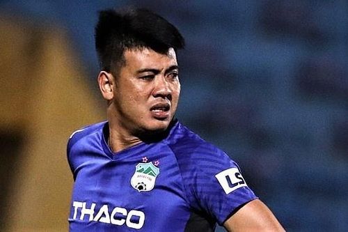 Thủ môn HAGL không thể về chịu tang bố