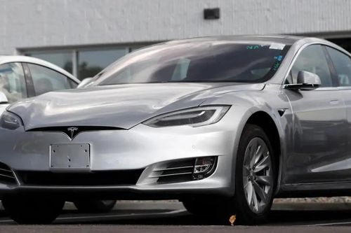 Mỹ điều tra hệ thống Autopilot trên 765.000 ôtô Tesla