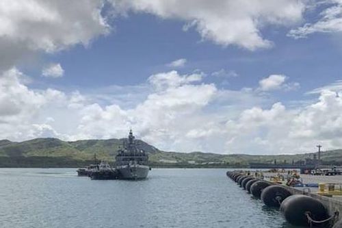 Hai tàu chiến Ấn Độ đã đến Guam, 'đề pa' tập trận Malabar