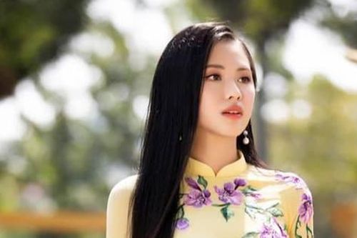 Mắc kẹt ở Hà Nội, Phù Bảo Nghi lo lắng, mong được ở TP.HCM để cùng mọi người chống dịch