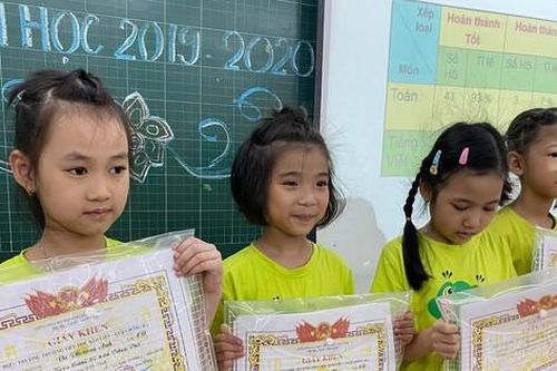 Vì sao bỏ tính điểm trung bình cộng tất cả các môn học lớp 6?