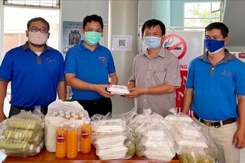 Những bếp lửa yêu thương trong đại dịch COVID-19