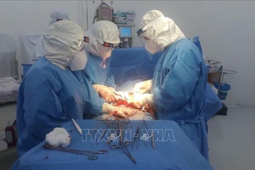 Đồng Tháp: Sản phụ mắc COVID-19 được mổ cấp cứu thành công
