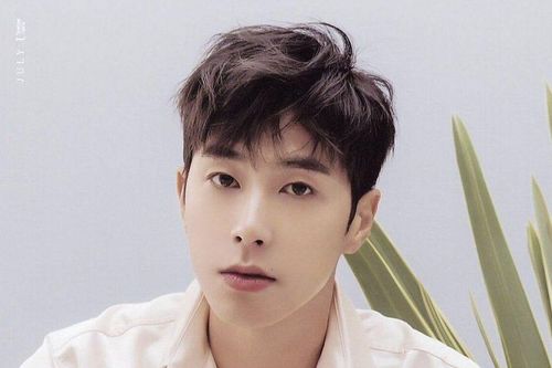 Yunho (TVXQ) bị chỉ trích vì... phát hành sách thiếu nhi