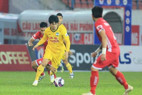 Dừng V.League 2021, Hoàng Anh Gia Lai sẽ mất cơ hội vô địch
